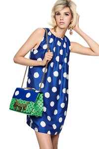 00002-Moschino-RESORT-21.thumb.jpg.56bb7ffdd9baf06a5e414ecee07ae1e8.jpg