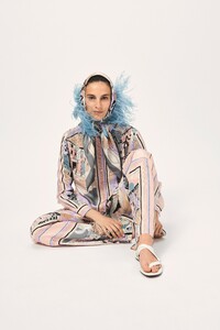 00004-Emilio-Pucci-Resort-2021.thumb.jpg.280035999d5b7a83885df0698f8377fd.jpg