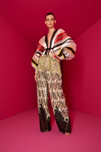 00006-ALEXIS-MABILLE-COUTURE-FALL-20.thumb.jpg.ace143bf4e796169923c90a2830a435e.jpg