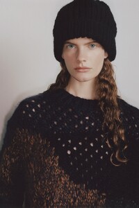 00007-THE-ROW-PRE-FALL-20.thumb.jpg.964b3cff2f046d9cfafeb84e81a4efd4.jpg