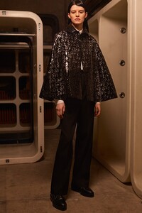 00008-Alaia-Pre-Fall-2020.thumb.jpg.e03bad06dd7ff195f354fcc1601b2296.jpg