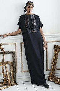 00008-MAX-MARA-RESORT-21.thumb.jpg.b00dabf9feffdc53038603f02addecf3.jpg