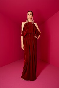 00012-ALEXIS-MABILLE-COUTURE-FALL-20.thumb.jpg.e9e2f8944c3907e62b2927cdca14a26c.jpg