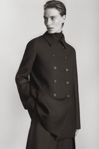 00015-THE-ROW-PRE-FALL-20.thumb.jpg.00e5251ec892e36ad97fa726656627c1.jpg