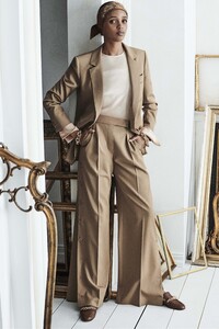 00016-MAX-MARA-RESORT-21.thumb.jpg.119bd3db1aaf90453457c85e77433843.jpg