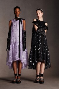 00017-Erdem-Pre-Fall-20.thumb.jpg.c9275d6121b820a9955915a299166505.jpg