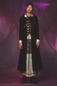 0002-MiuMiu-Automne20.thumb.jpg.cb9a3b14d2df69aa6602d26f87d9b5e0.jpg