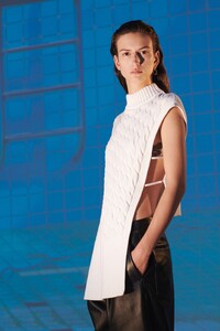 00020-SPORTMAX-RESORT-21.thumb.jpg.974d0ec05681b056b2e2eee051b7c5ff.jpg