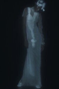00023-Maison-Margiela-Artisanal-Couture-Fall-20-Credit-Rob-Rusling.thumb.jpg.6fec62acdd66ba11fa5ab9849635f899.jpg