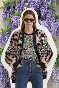 00027-Stella-McCartney-Resort-2020.thumb.jpg.7b201686d7af7fb0b46c42dcdfb0025d.jpg