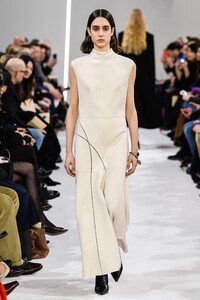 00035-giada-fall-2019-ready-to-wear-CREDIT-Yannis-Vlamos.thumb.jpg.ef1cccfe853db2c7eadb564b608097b1.jpg