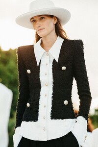 00041-Balmain-Couture-Fall-20.thumb.jpg.70139b1bd73a89f0adfb591234989d5f.jpg