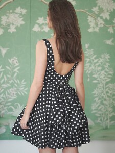 0013_CC_S20_KylieDress_BlackPolkaDot_635_242copy.thumb.jpg.410a03f28061d8431d30862b44cad880.jpg