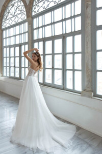 08141-light3.jpg
