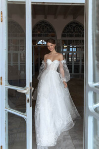 08148-lightness1.jpg