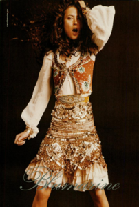 1156519031_Inez__Vinoodh_Blumarine_Spring_Summer_2005_09.thumb.png.c35d99478a5f7405f834121d988d8c45.png