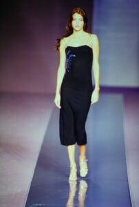 1163813325_herve-leger-ss-2000(2).thumb.jpg.17870fb8ed51dcf11826e6b0ccef0074.jpg