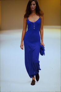 116460545_salvatore-ferragamo-ss-1994(13).thumb.jpg.f3a80951a050e3e1815886f3b20b6afb.jpg