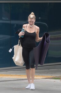       mck040720BZNimage130.jpg