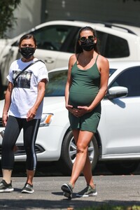      lea150720BZNimage125.jpg