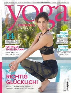 Nadia Dassouki-Yoga Journal-Alemanha.jpg