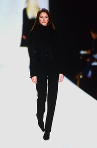 1415212073_ralph-lauren-fw-2000(12).thumb.jpg.d0e283323b6e34419cd97551d87856ea.jpg