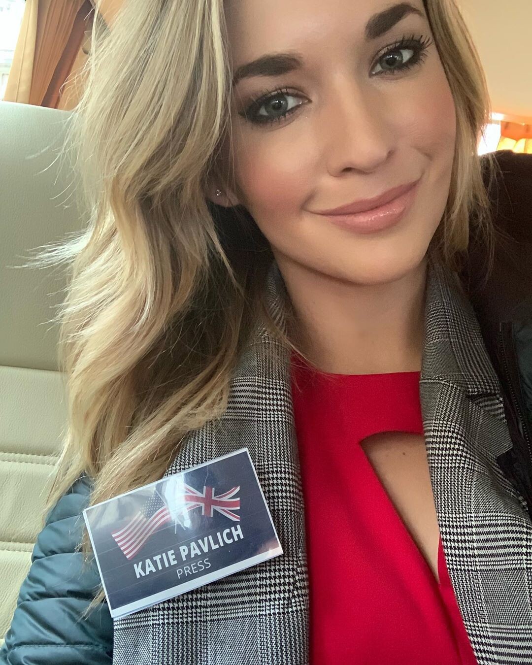 https://www.bellazon.com/main/uploads/monthly_2020_07/1507317693_KatiePavlich60.jpg.1701718c3841705d1aa556404a31571f.jpg