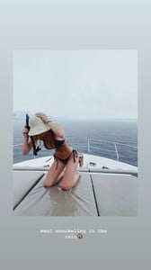 sydney_sweeney's story on Instagram, uploaded 12.07.2020, 22.14 MSK.jpg