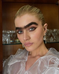1565805481_sophiahadjipanteli15943176162349628919998909987_33586514.thumb.jpg.d50a7a7446254cfcfaab2ac0d95b88b8.jpg