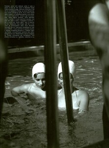 ARCHIVIO - Vogue Italia (June 2001) - Sunny Days - 009.jpg