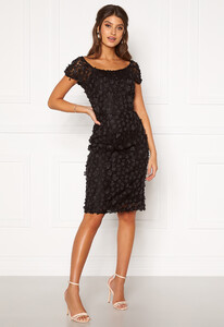 188592738_ida-sjstedt-mimi-dress-black_1.thumb.jpg.c05c481cd01e8b10fdc79a1e3811704e.jpg