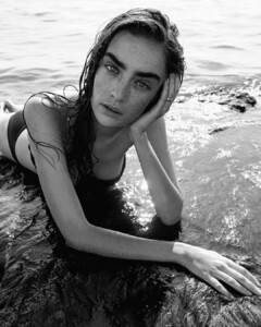 1899871616_ekaterina__popova15956089282360461235450173599_21927174.thumb.jpg.1325e1b3c84af5edb55c23bdd6cb5304.jpg