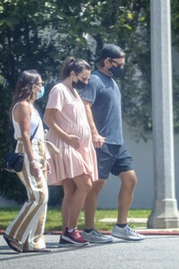       lea070720BZNimage16.jpg