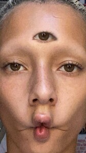 1995940441_uglyworldwide15956881162361125521348618867_180510255.thumb.jpg.afdece79711053d04b7c0963f672ebaf.jpg