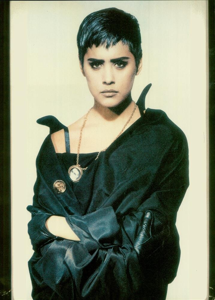VOGUE IT, Mar 1986 Photographer: Peter Lindbergh 