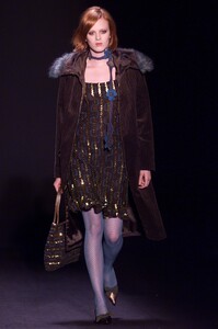 35-anna-sui-ready-to-wear-fall-2001-karen-elson.thumb.jpg.90e4d788f8d55eff6756d6fda64eed79.jpg