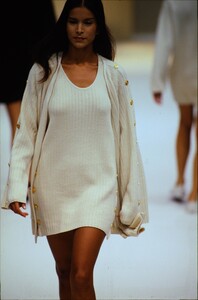 salvatore-ferragamo-ss-1994 (14).jpg