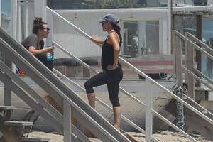      jen130720BZNimage110.jpg