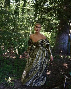 381335460_sophiahadjipanteli15960485832364149320812819843_33586514.thumb.jpg.a1d75e8aea445cc20ea8b7fe767518ae.jpg