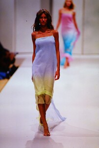 410832025_balmain-ss-2000(3).thumb.jpg.8042689a369367d3ad458bd32f10d803.jpg