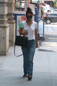      hol150720BZNimage103.jpg