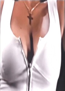 giphy (21)-42.jpg