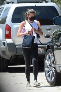       lea170720BZN image10.jpg