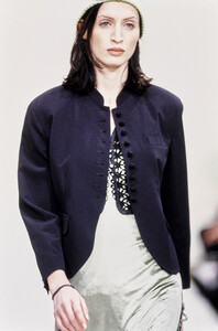 663442566_LeeWatsonPerryEllisSS19932.thumb.jpg.15d58391fa8ab7372c829a59d8cb0d49.jpg