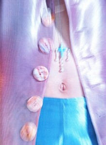 683119710_marieclairebisSeptember1994LesPetalesChristianMoser4.thumb.jpg.fa84a1c3f6c39bcb33617f6d7528072b.jpg