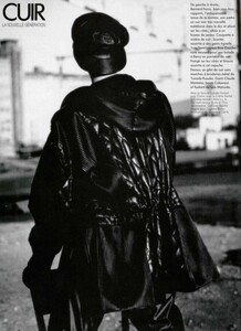 693454000_LOFFICIELFRANCE1990cuirlanouvellegenerationhiromasa07.thumb.jpg.1fdcb1381929f338765d33f1fb8622da.jpg