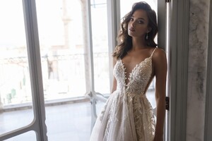 702-jade-medium.jpg