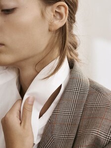 818506-800w.thumb.jpg.880fab02b38ca1f1e969ee4e5760ac4a.jpg