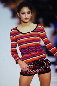 868895819_sonia-rykiel-ss-1997(2).thumb.jpg.11317c03765f2ba18a41d5c4aae6c0a1.jpg