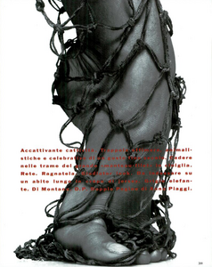 Animal_Watson_Vogue_Italia_July_August_1989_02.thumb.png.6c302eb6bbea7578203b300ff2447339.png